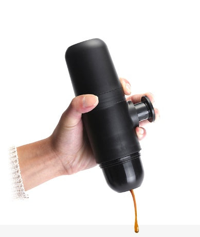 Portable Manual Coffee Maker – 8-Bar Pressure Espresso Machine
