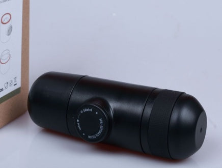 Portable Manual Coffee Maker – 8-Bar Pressure Espresso Machine